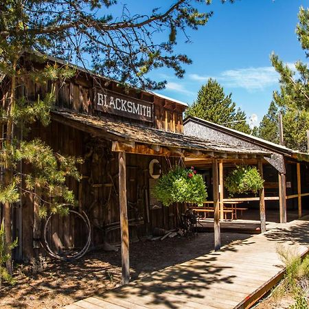 Bend-Sunriver Camping Resort 24 Ft. Yurt 16 Kültér fotó