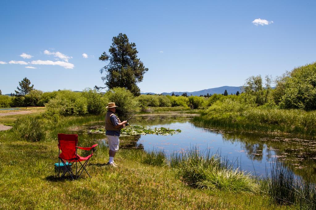 Bend-Sunriver Camping Resort 24 Ft. Yurt 16 Kültér fotó